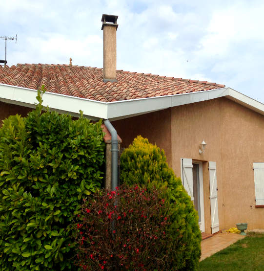 Gouttiere alu sur toulouse, couverture zinc et etancheite sur toulouse : Alu Service.